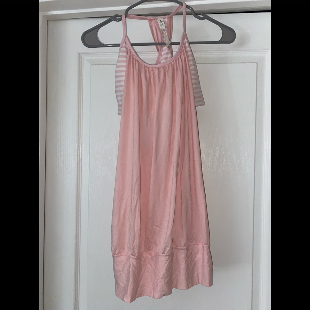 Lululemon tank top